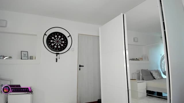 Gallery image thumbnail from Lilie's myfreecams stream on, 06/03/2025, 19:15 image 8 of 20