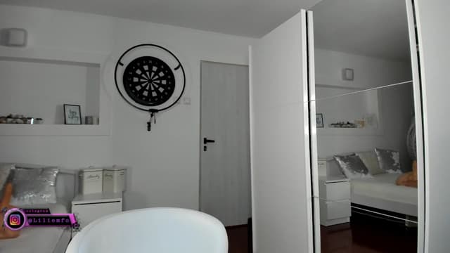Gallery image thumbnail from Lilie's myfreecams stream on, 10/30/2025, 16:55 image 11 of 20