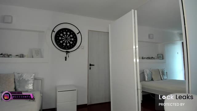 Gallery image thumbnail from Lilie's myfreecams stream on, 01/28/2026, 10:35 image 14 of 20