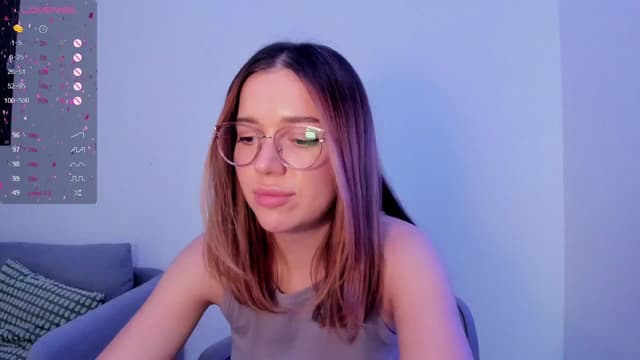 Gallery image thumbnail from Lisaa's myfreecams stream on, 10/25/2024, 12:16 image 15 of 20