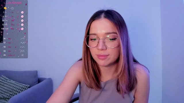Gallery image thumbnail from Lisaa's myfreecams stream on, 10/25/2024, 12:16 image 6 of 20