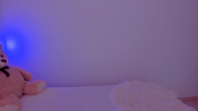 Gallery image thumbnail from LivM_'s myfreecams stream on, 01/08/2024, 08:35 image 11 of 20