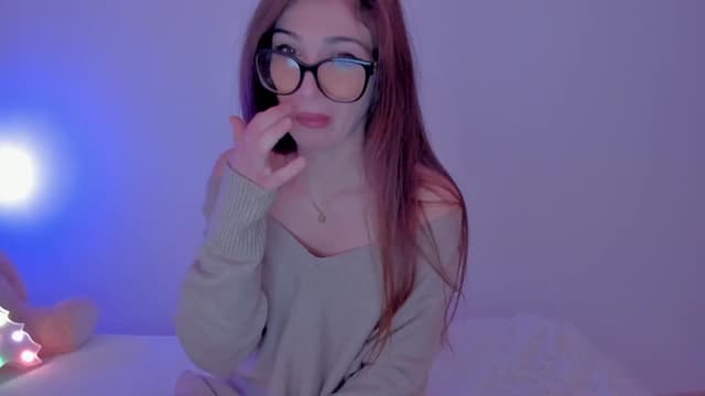 Gallery image thumbnail from LivM_'s myfreecams stream on, 01/17/2024, 08:08 image 11 of 20