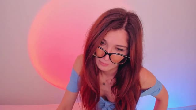 Gallery image thumbnail from LivM_'s myfreecams stream on, 05/08/2024, 08:01 image 12 of 20