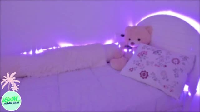Gallery image thumbnail from LivM_'s myfreecams stream on, 03/30/2025, 08:13 image 1 of 20