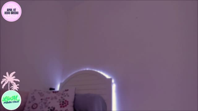 Gallery image thumbnail from LivM_'s myfreecams stream on, 04/10/2025, 09:23 image 15 of 20