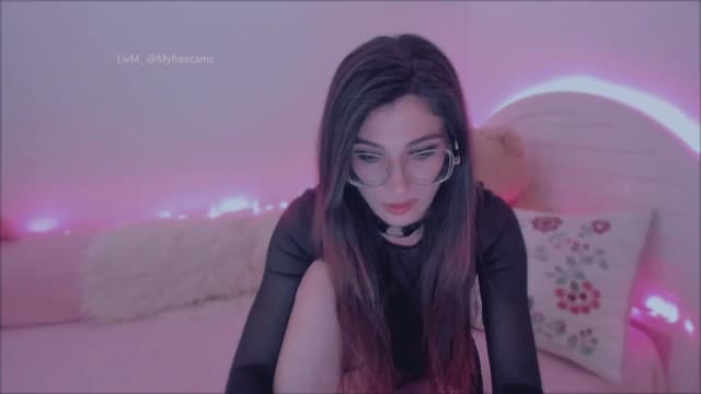 Gallery image thumbnail from LivM_'s myfreecams stream on, 05/12/2025, 07:04 image 16 of 20