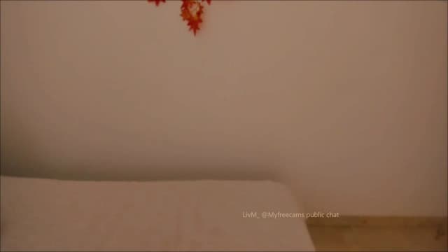 Gallery image thumbnail from LivM_'s myfreecams stream on, 10/26/2025, 09:24 image 9 of 20