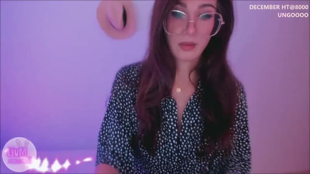 Gallery image thumbnail from LivM_'s myfreecams stream on, 12/14/2025, 10:48 image 1 of 20