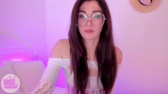 Gallery image thumbnail from LivM_'s myfreecams stream on, 01/29/2026, 09:36 image 15 of 20