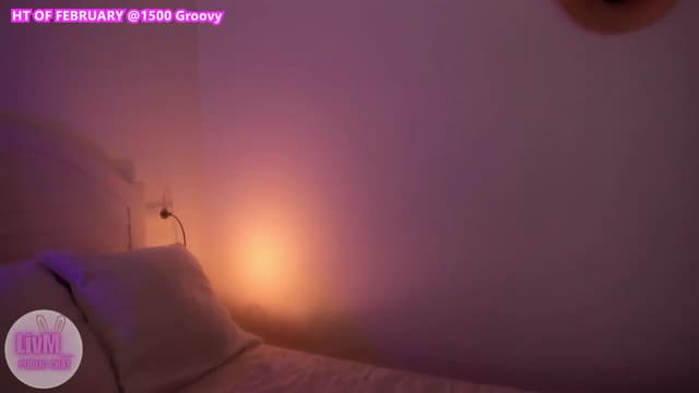 Gallery image thumbnail from LivM_'s myfreecams stream on, 02/08/2026, 11:20 image 17 of 20