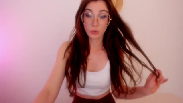 Gallery image thumbnail from LivM_'s myfreecams stream on, 05/05/2026, 08:38 image 3 of 20