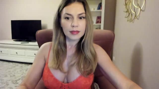 Gallery image thumbnail from Lu126's myfreecams stream on, 05/08/2024, 20:54 image 13 of 20