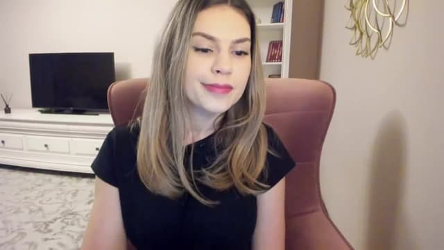 Gallery image thumbnail from Lu126's myfreecams stream on, 05/13/2024, 03:33 image 8 of 20
