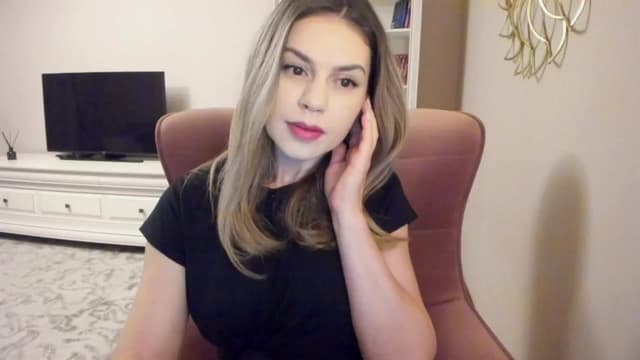 Gallery image thumbnail from Lu126's myfreecams stream on, 05/13/2024, 03:33 image 1 of 20