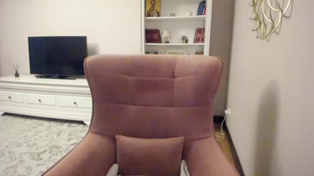 Gallery image thumbnail from Lu126's myfreecams stream on, 05/29/2024, 03:31 image 14 of 20