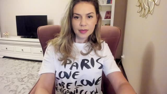 Gallery image thumbnail from Lu126's myfreecams stream on, 05/30/2024, 21:22 image 14 of 20
