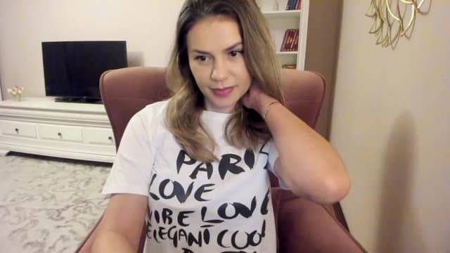 Gallery image thumbnail from Lu126's myfreecams stream on, 05/30/2024, 21:22 image 9 of 20