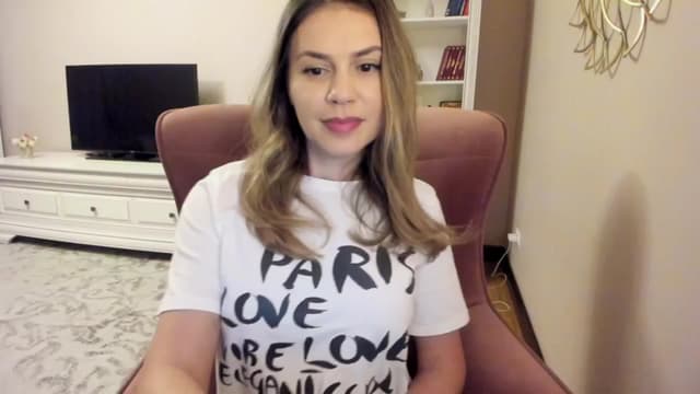 Gallery image thumbnail from Lu126's myfreecams stream on, 05/30/2024, 21:22 image 13 of 20