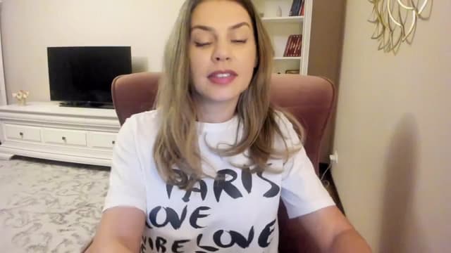 Gallery image thumbnail from Lu126's myfreecams stream on, 05/30/2024, 22:41 image 15 of 20