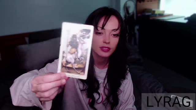 Gallery image thumbnail from LyraG's myfreecams stream on, 04/05/2025, 20:16 image 15 of 20