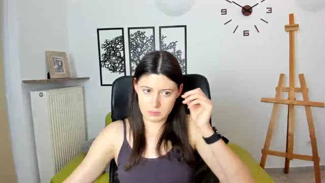 Gallery image thumbnail from Maeve's myfreecams stream on, 12/27/2023, 01:03 image 16 of 20
