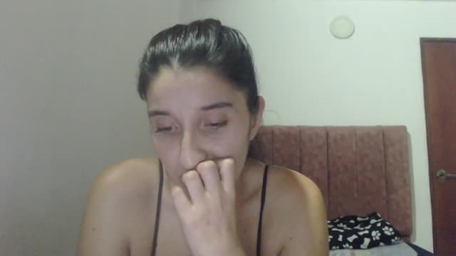 Gallery image thumbnail from Mao02's myfreecams stream on, 10/25/2024, 03:46 image 3 of 20