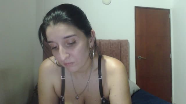 Gallery image thumbnail from Mao02's myfreecams stream on, 01/20/2025, 04:55 image 18 of 20