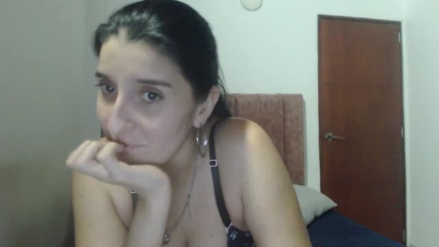 Gallery image thumbnail from Mao02's myfreecams stream on, 01/20/2025, 04:55 image 5 of 20