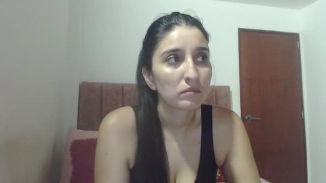 Gallery image thumbnail from Mao02's myfreecams stream on, 02/06/2025, 02:58 image 4 of 20