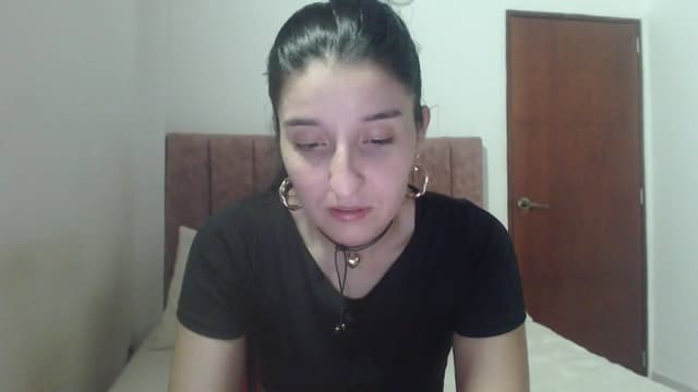 Gallery image thumbnail from Mao02's myfreecams stream on, 02/17/2025, 04:08 image 17 of 20