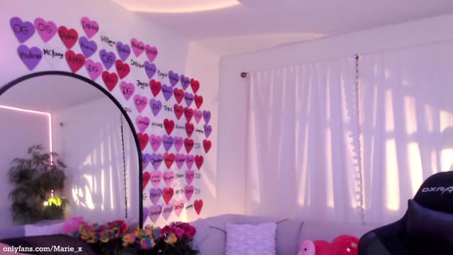Gallery image thumbnail from Marie's myfreecams stream on, 02/14/2023, 08:06 image 16 of 20