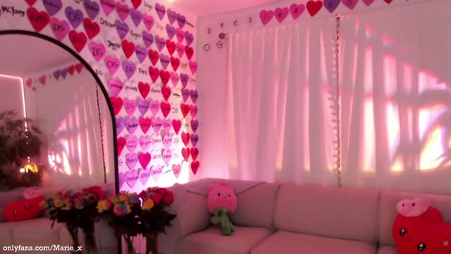 Gallery image thumbnail from Marie's myfreecams stream on, 02/15/2023, 04:56 image 13 of 20
