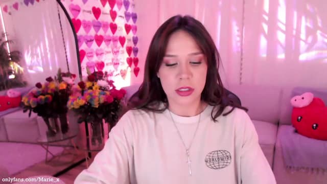 Gallery image thumbnail from Marie's myfreecams stream on, 02/18/2023, 03:03 image 12 of 20