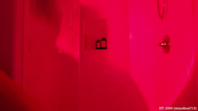 Gallery image thumbnail from Marie's myfreecams stream on, 03/07/2023, 08:19 image 17 of 20