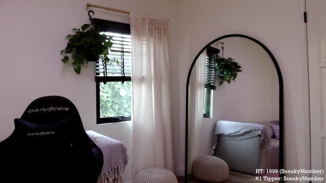 Gallery image thumbnail from Marie's myfreecams stream on, 06/21/2023, 01:49 image 9 of 20