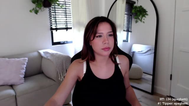Gallery image thumbnail from Marie's myfreecams stream on, 06/29/2023, 24:00 image 2 of 20