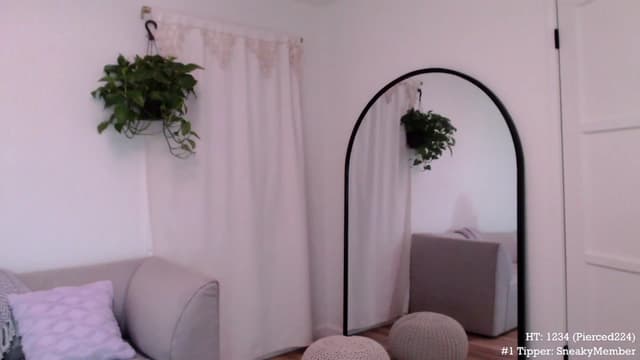 Gallery image thumbnail from Marie's myfreecams stream on, 08/23/2023, 03:42 image 19 of 20