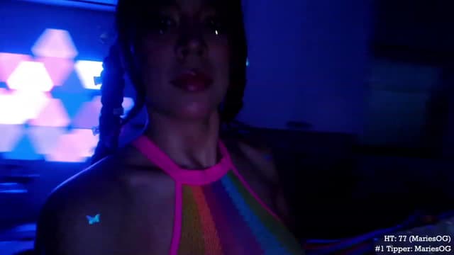 Gallery image thumbnail from Marie's myfreecams stream on, 10/04/2023, 02:48 image 5 of 20