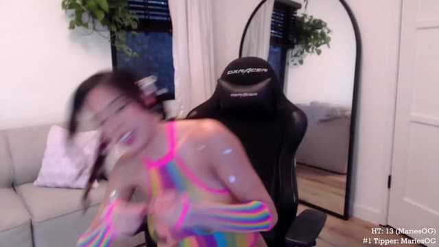 Gallery image thumbnail from Marie's myfreecams stream on, 10/04/2023, 02:48 image 2 of 20