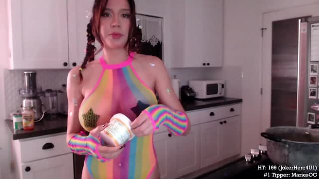 Gallery image thumbnail from Marie's myfreecams stream on, 10/04/2023, 02:48 image 16 of 20