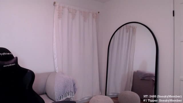 Gallery image thumbnail from Marie's myfreecams stream on, 10/17/2023, 05:19 image 13 of 20