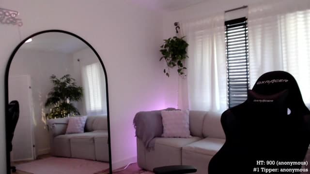 Gallery image thumbnail from Marie's myfreecams stream on, 11/06/2023, 23:18 image 14 of 20