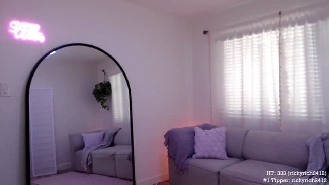 Gallery image thumbnail from Marie's myfreecams stream on, 11/15/2023, 24:04 image 4 of 20