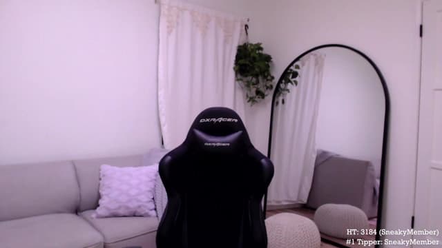 Gallery image thumbnail from Marie's myfreecams stream on, 11/30/2023, 07:06 image 12 of 20