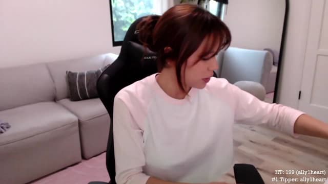 Gallery image thumbnail from Marie's myfreecams stream on, 12/06/2023, 24:01 image 11 of 20