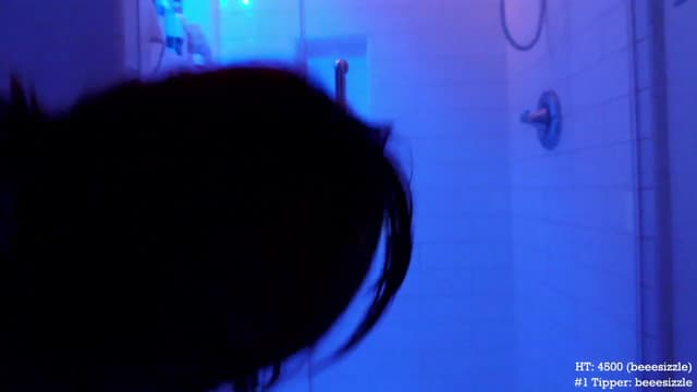 Gallery image thumbnail from Marie's myfreecams stream on, 12/08/2023, 04:23 image 7 of 20