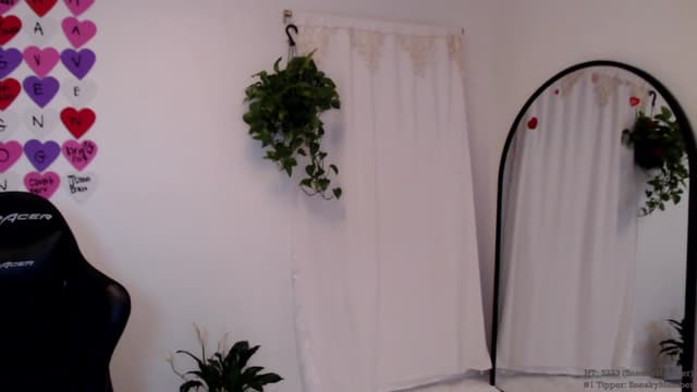 Gallery image thumbnail from Marie's myfreecams stream on, 02/10/2024, 02:45 image 11 of 20