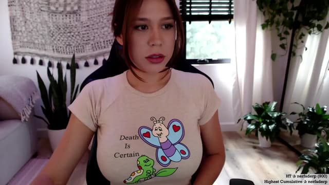 Gallery image thumbnail from Marie's myfreecams stream on, 07/17/2024, 19:30 image 10 of 20