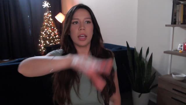 Gallery image thumbnail from Marie's myfreecams stream on, 12/05/2024, 24:00 image 9 of 20